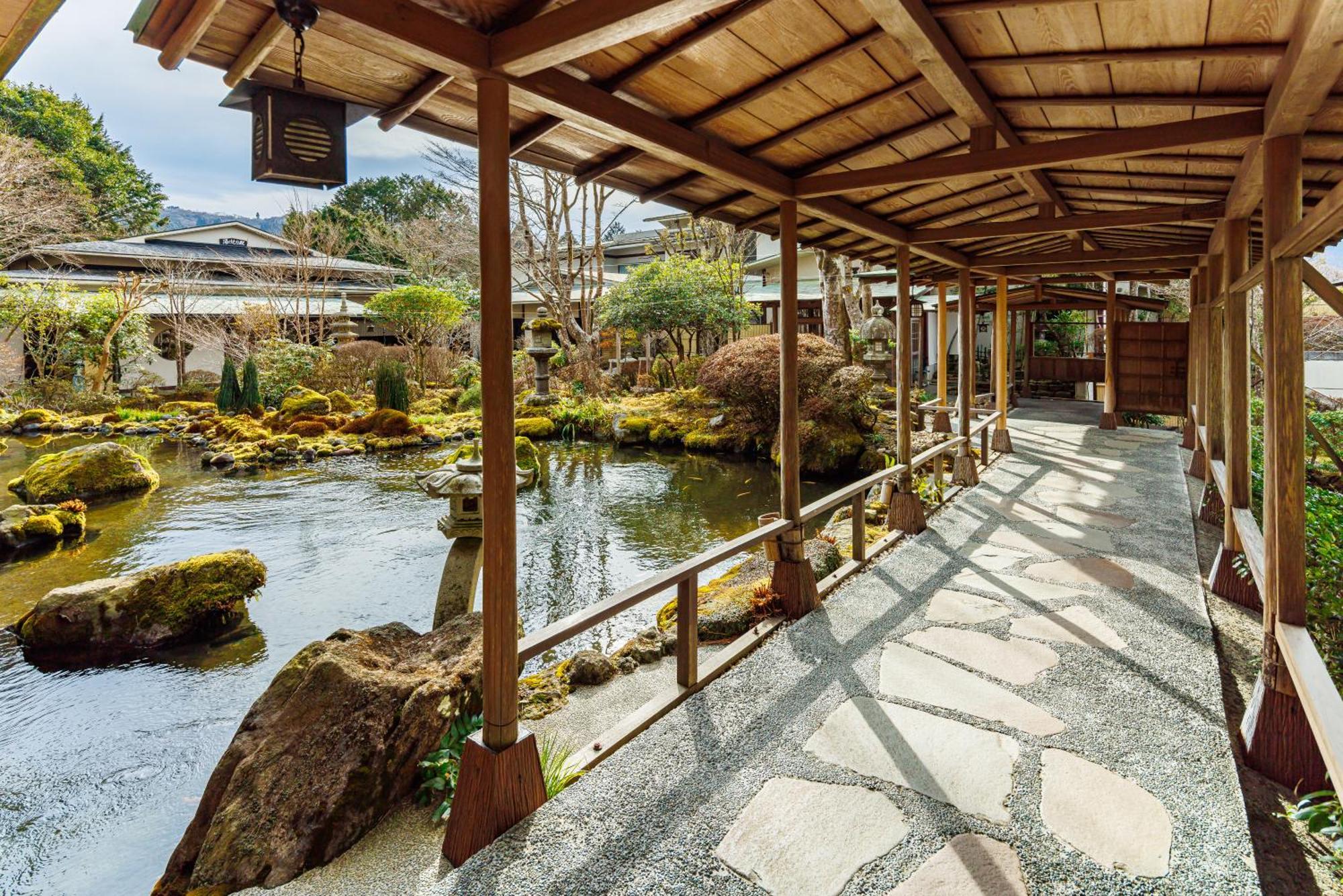 Отель Yoshimatsu Хаконе Экстерьер фото